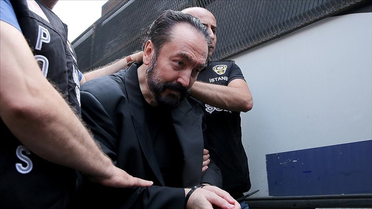 Adnan Oktar organize suç örgütünün “hedef kızı” seçme şekli gerekçeli kararda yer aldı