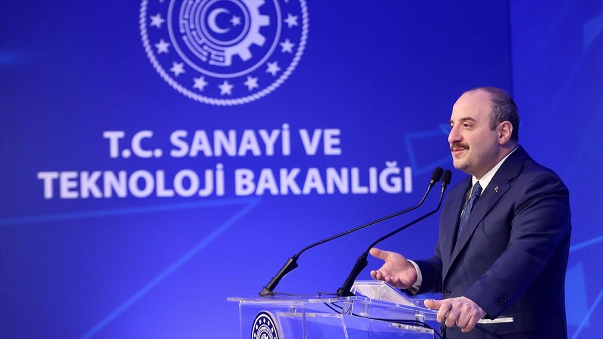 Bakan Varank: Sayın İmamoğlu'nu İstanbul'da kalkınma ajanslarının programlarına davet ediyorum gelmiyor