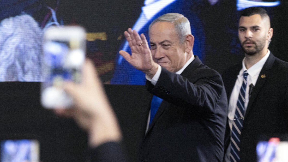 Netanyahu'nun koalisyonu aşırı sağa verdiği yetkilerin gölgesinde güvenoyu için Meclise sunuluyor