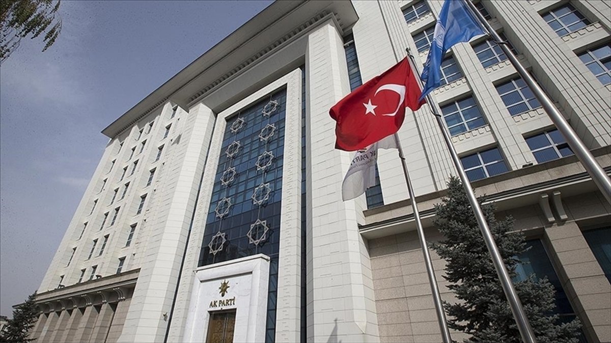 AK Parti “Türkiye Yüzyılı” temasıyla 23 başlıkta seçim beyannamesi hazırlıyor