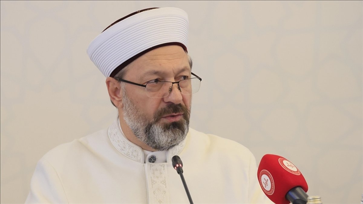 Diyanet İşleri Başkanı Erbaş: İsveç makamları sergilediği tutum ile İslam'a karşı işlenen nefret suçuna ortak olmuş