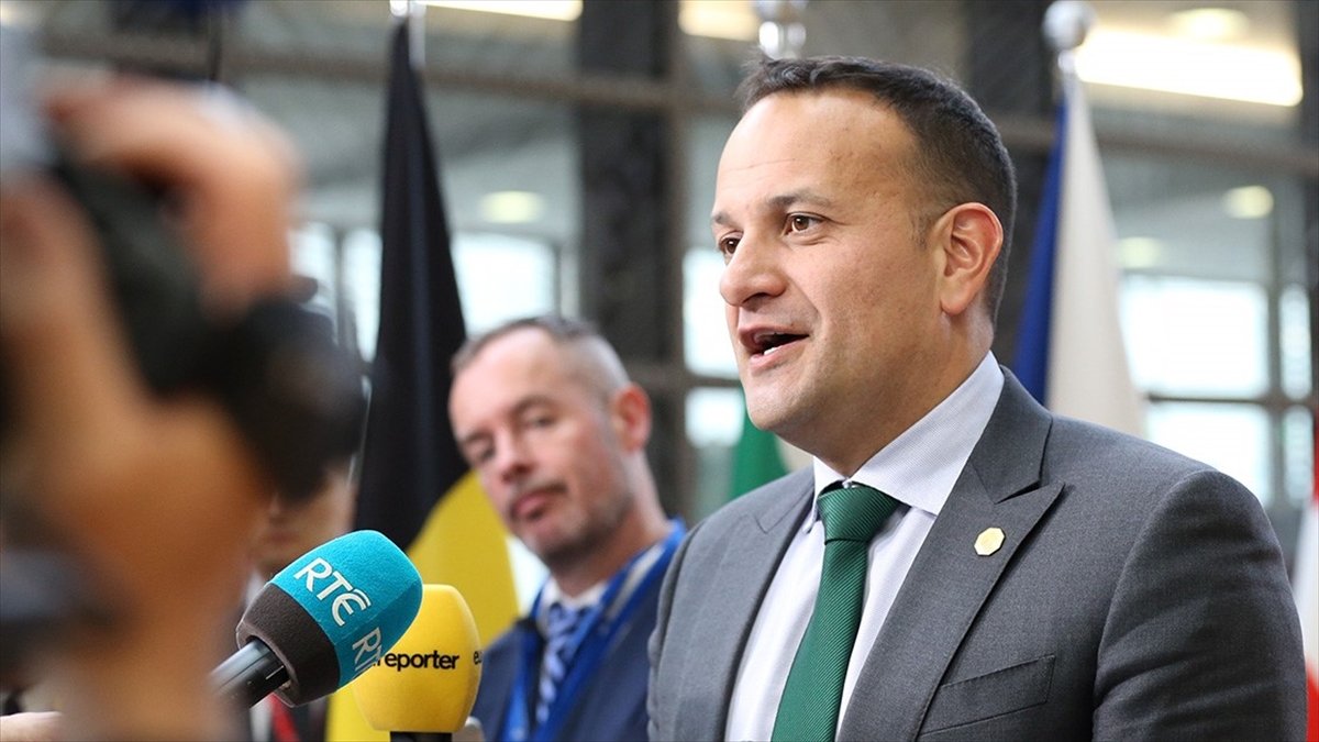 İrlanda Başbakanı Varadkar, Kuzey İrlanda Protokolü'nden pişmanlık duyduğunu söyledi