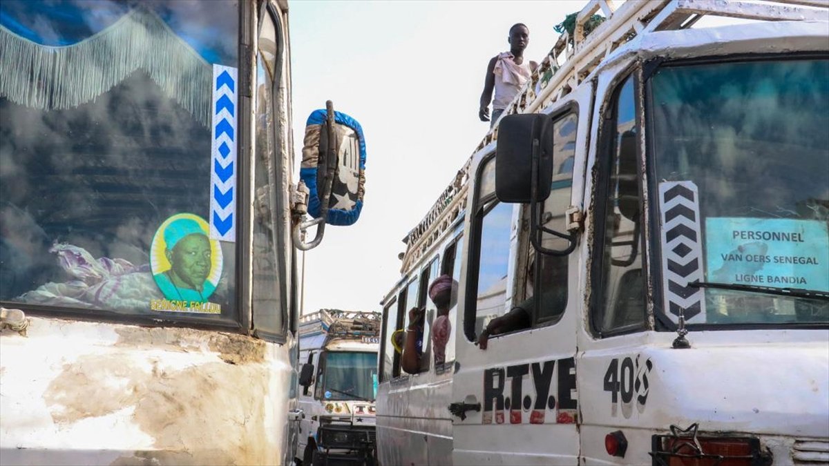 Senegal'de taşıma sektöründeki grev çağrısı çalışanları ikiye böldü