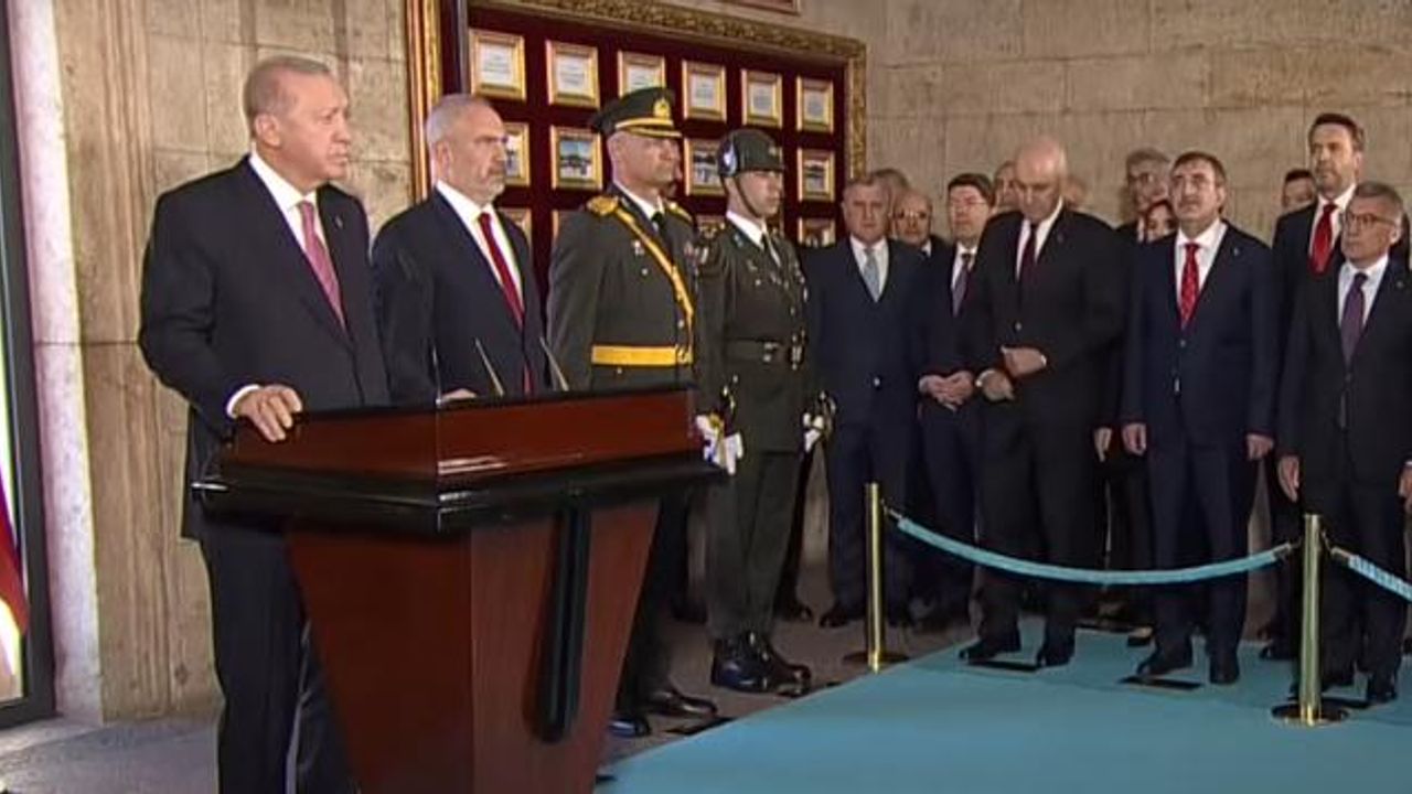 Cumhurbaşkanı Erdoğan: Türkiye’yi en büyük eserimiz olarak emanet edeceğiz