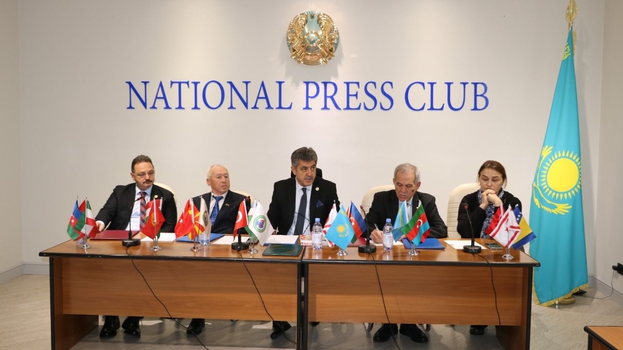 Kazakistan’da Türk dünyası gazetecilerinden tarihi buluşma