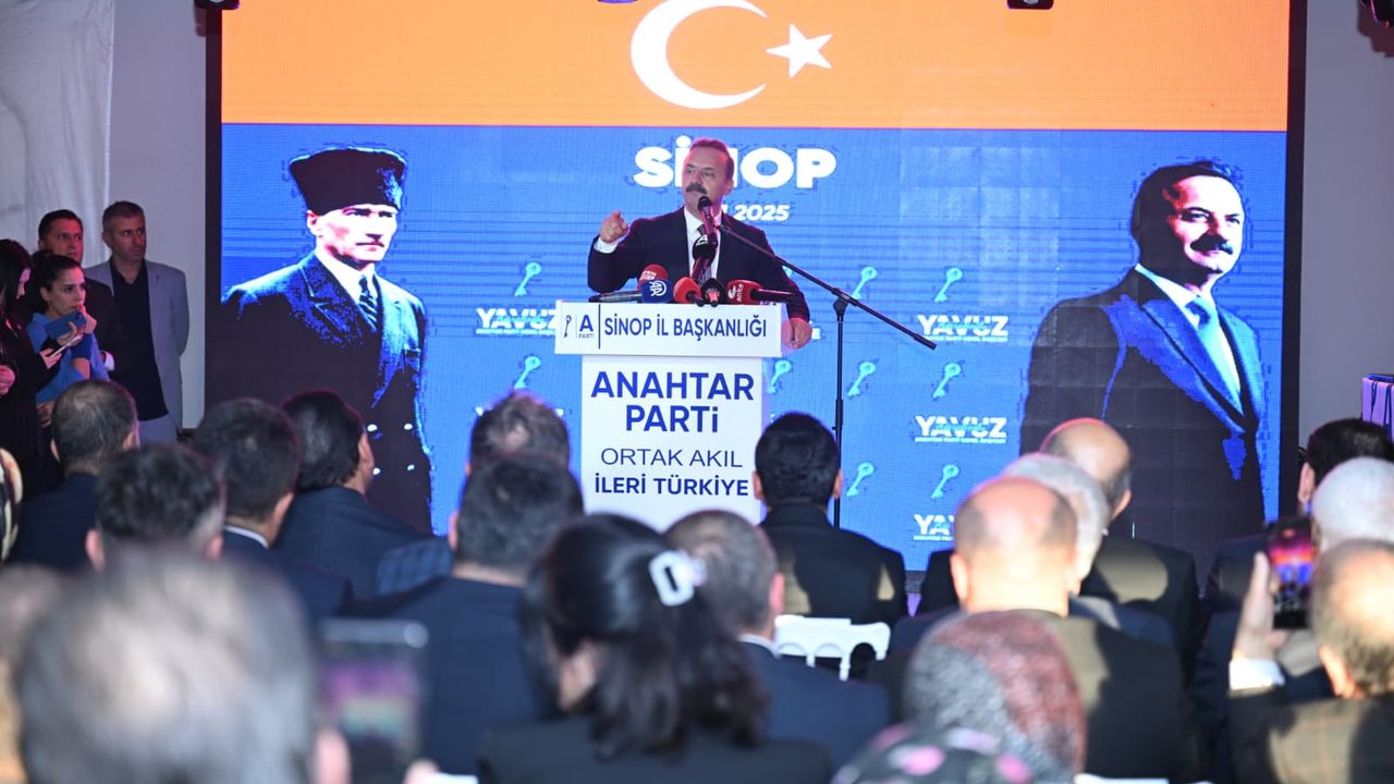 Yavuz Ağıralioğlu Sinop’tan seslendi: Önce Apo asılsın, şimdi Apo nasılsın?