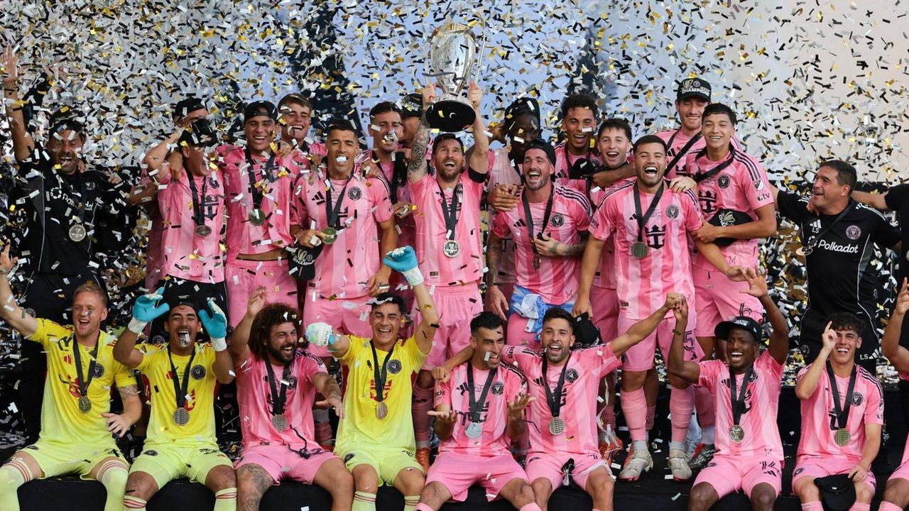 Messi’nin damga vurduğu finalde Inter Miami ilk MLS şampiyonluğunu kazandı
