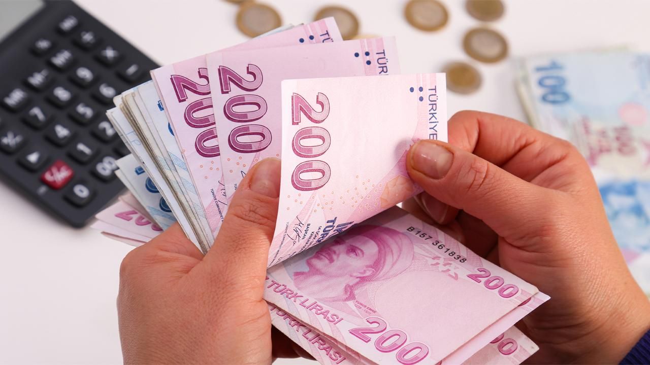 Ocak ayı yaşlı ve engelli aylıkları hesaplara yatırılmaya başlandı