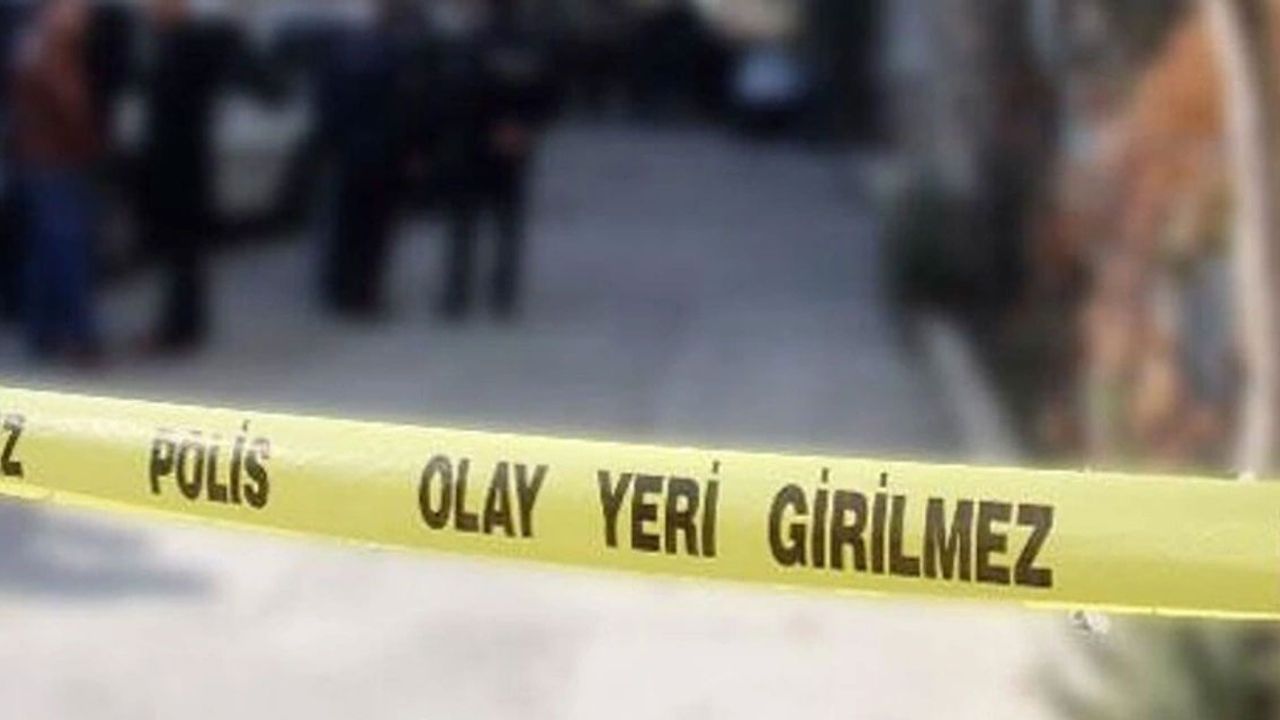 Beyoğlu’nda aile faciası: Baba oğlunu öldürdü, ardından yaşamına son verdi