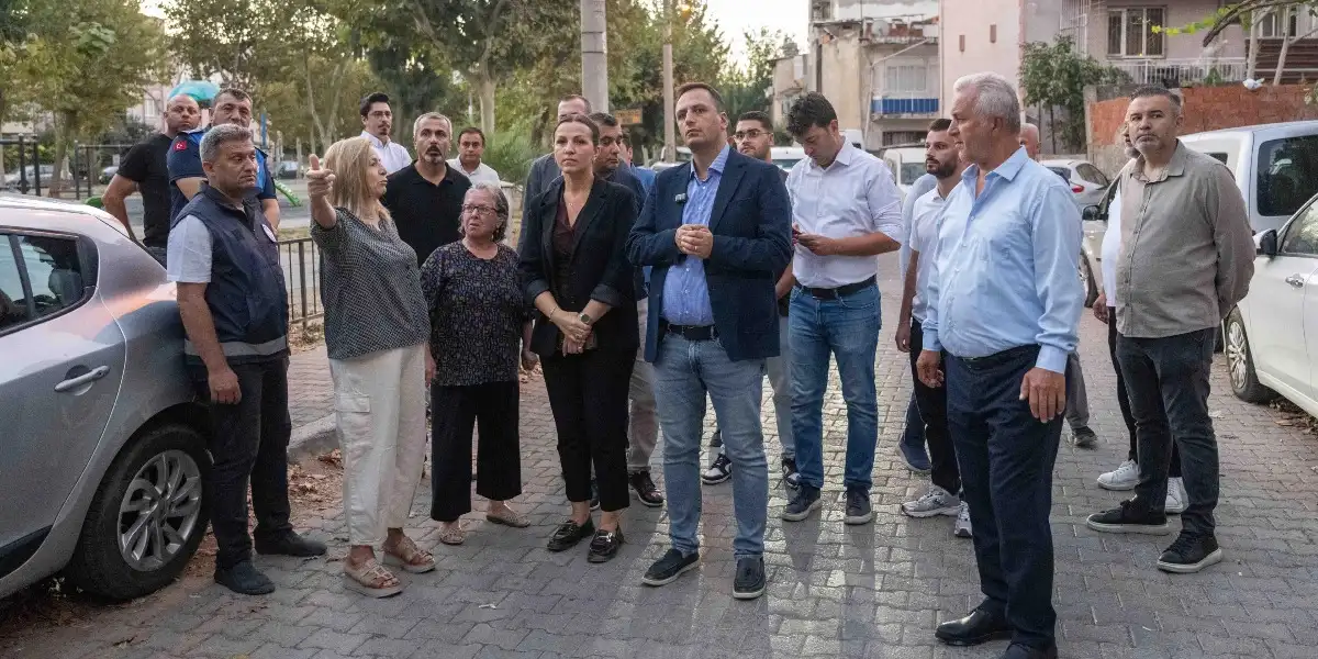 Bornova’da temizlik çalışmaları Rafetpaşa’da sürdü