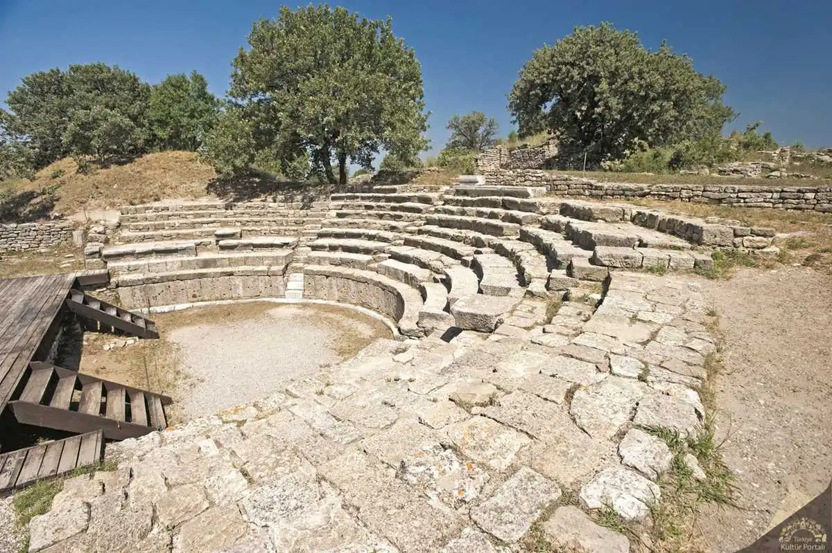 Dokuz katmanda 4 bin yıl: Troya