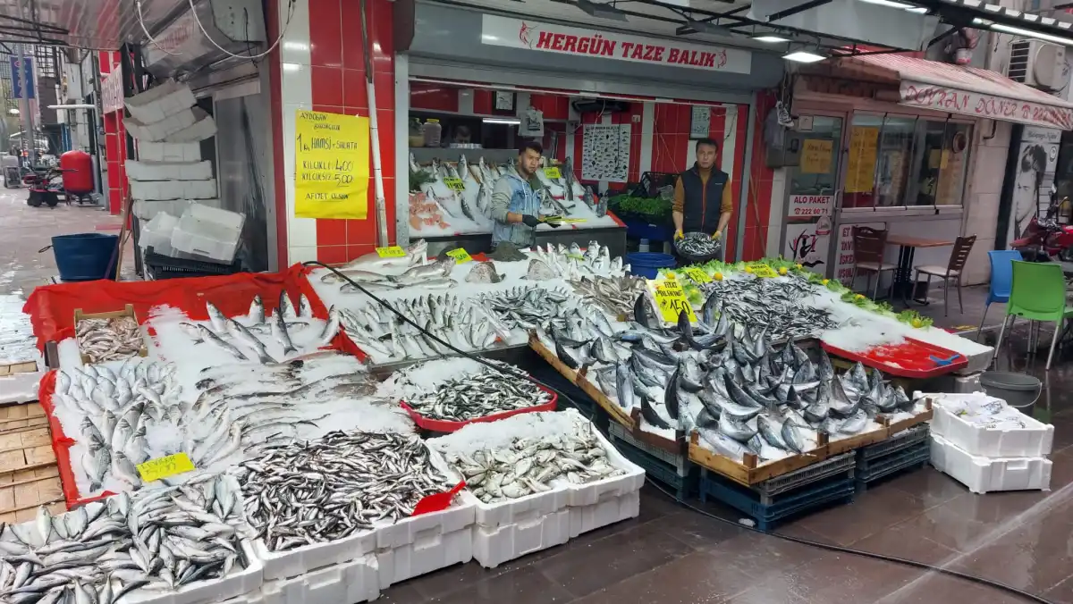 Kırıkkale'de balık tezgâhları şenlendi