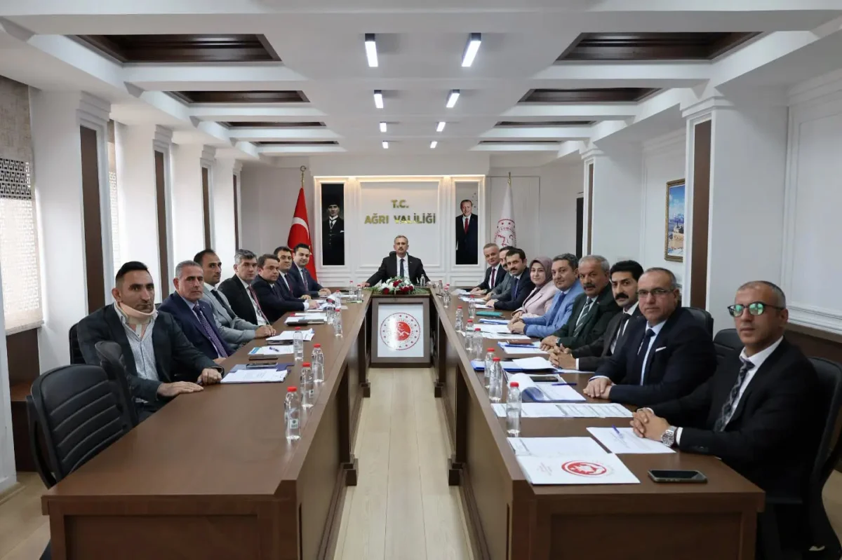 Vali Bozkurt Başkanlığında Kaymakamlar Toplantısı yapıldı